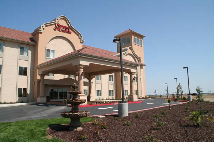 Hampton Inn & Suites Woodland-Sacramento Area Exterior photo